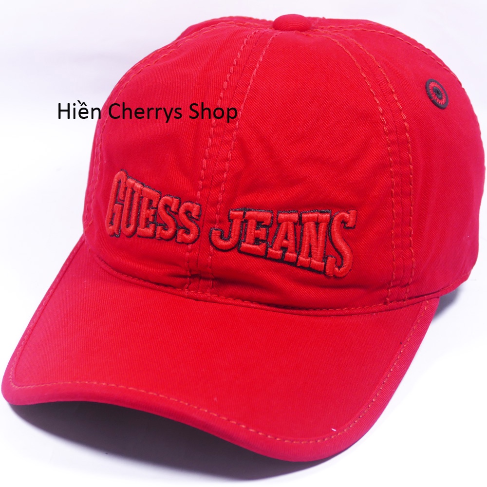 Nón kết Guess Jeans khóa xịn - chất liệu vải kaki xịn tạo nên sự sang trọng và phong cách