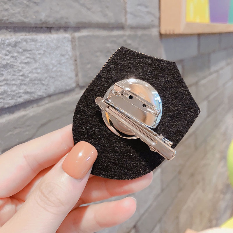 Ghim cài áo hình bông hoa đính ngọc trai giả sang trọng cho nữ