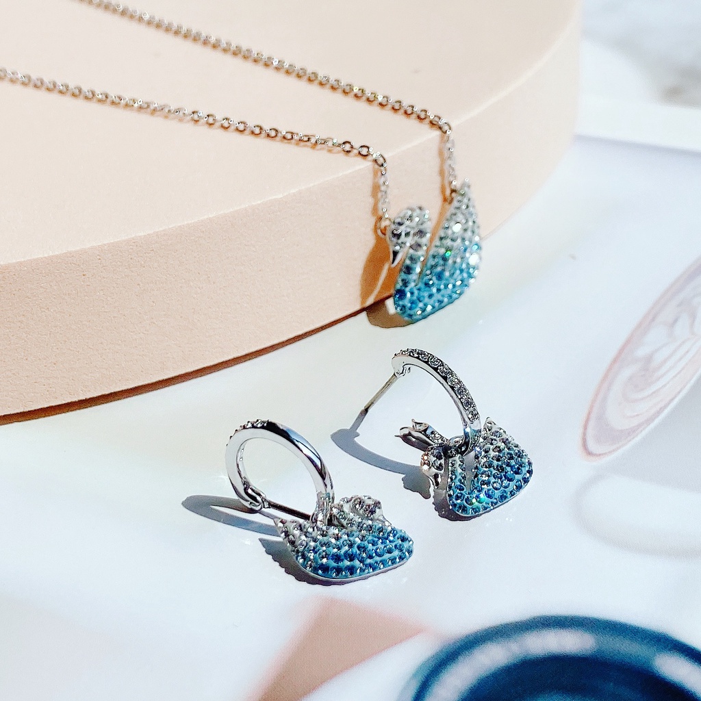 Vòng cổ Swarovski thiên nga xanh