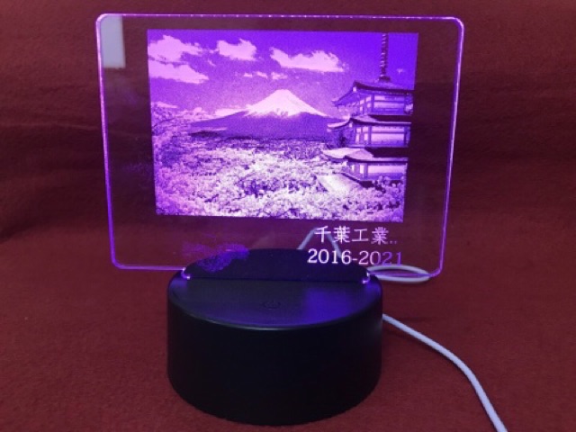 Đèn ngủ led khắc hình ảnh theo yêu cầu