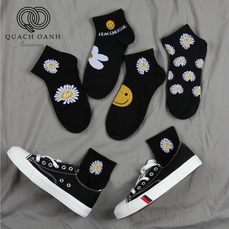 Tất hoa cúc đen trắng phong cách HQ ( 1 đôi)
