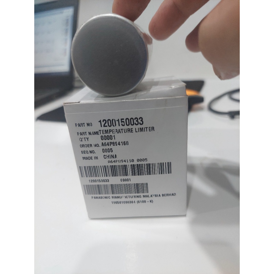 Cảm biến nhiệt trung tâm Nồi Cơm Điện Panasonic model SR-MVN187LRA