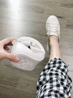 Giày slip on xinh