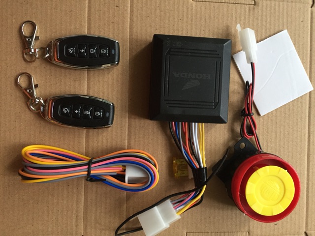 Bộ Chống trộm xe máy có 2 remote Audi cho xe HONDA, YAMAHA