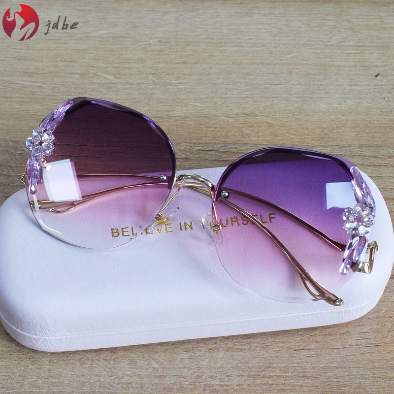 Kính Mát Đính Đá Màu Gradient Thời Trang Dành Cho Nữ