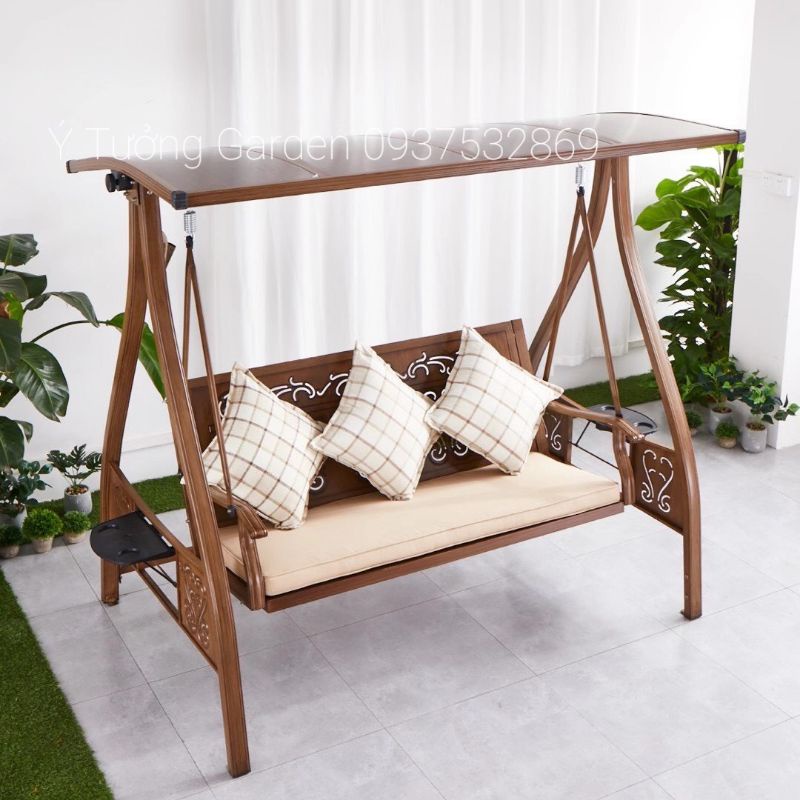 Xích đu sân vườn