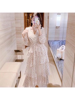 Đầm Maxi Chấm Bi Tay Dài Tầng