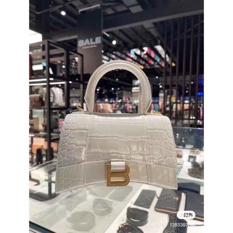 Túi xách nữ Balenciaga- da thật cao cấp Au nhập khẩu new fullbox