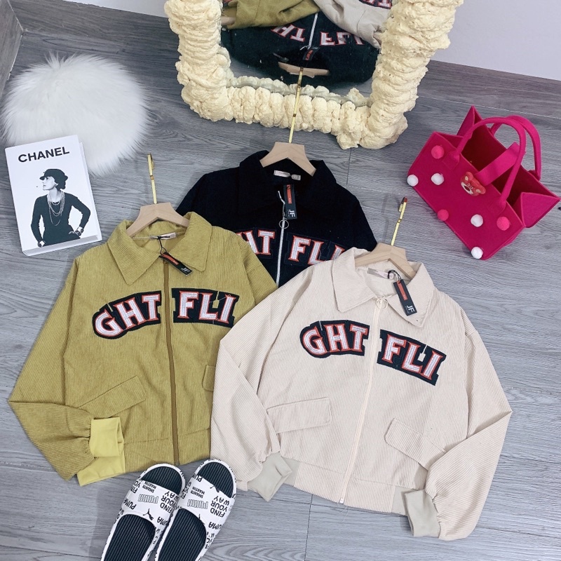 Áo Bomber Dáng Cộc Croptop Cổ Bẻ Khoá Thêu Chữ Áo Khoác Nhung Tăm