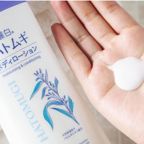 Sữa Dưỡng Thể Hatomugi Trắng Da Ban Đêm Hạt Ý Dĩ The Body Lotion Nhật Bản - 250g