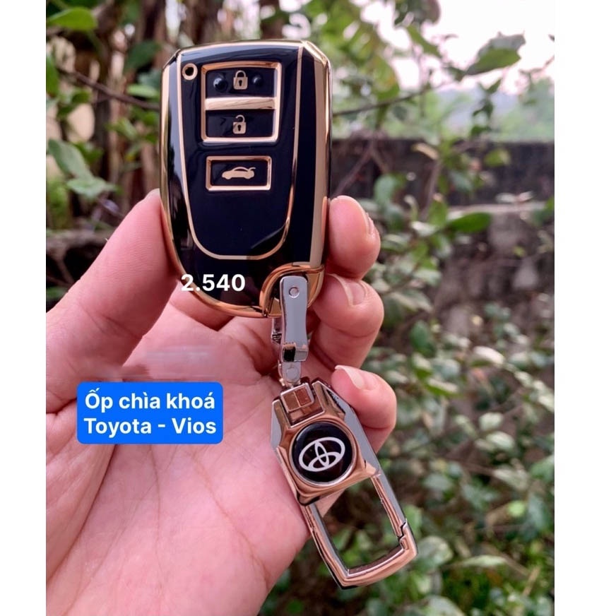 Ốp chìa khóa xe Vios, Yaris 2019 2020 2021 2022 chìa thông minh có kèm móc treo