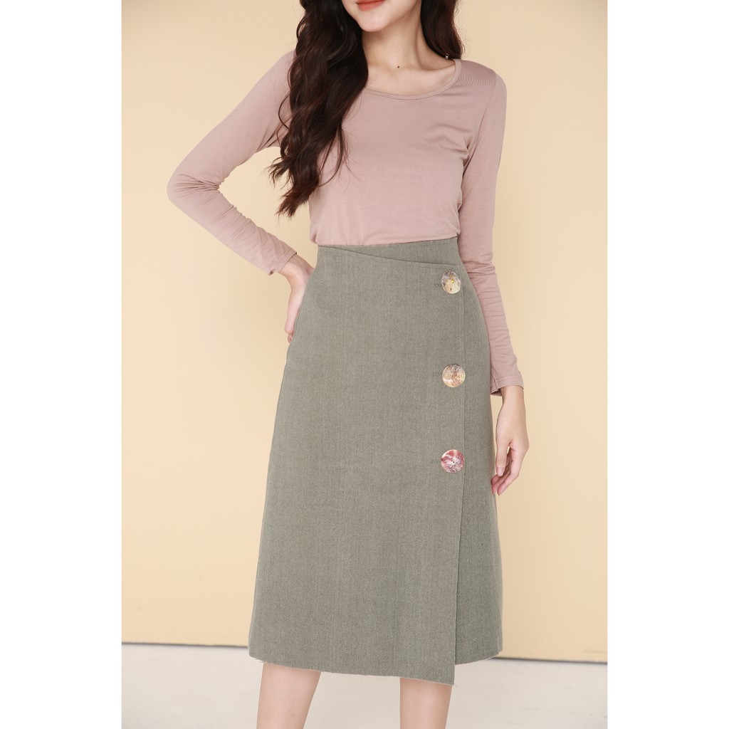 Chân váy midi dạ 3 cúc lệch IFU 05-3401 | BigBuy360 - bigbuy360.vn