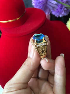 Nhẫn nam hột xanh