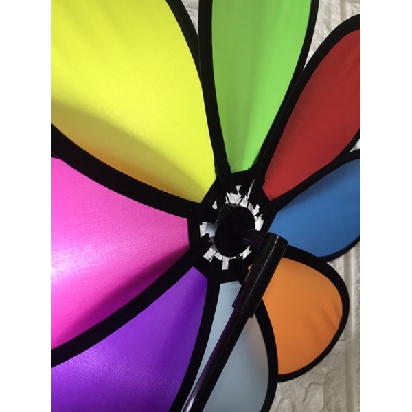 Chong chóng cầu vồng loại 30cm, tặng kèm keo 502 + chong chóng nhỏ