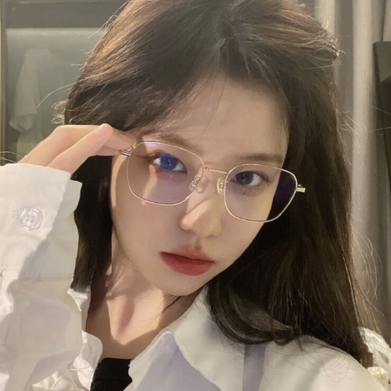 Kính mắt không độ viền mảnh kim loại xinh xỉu