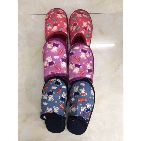 Dép bông đi trong nhà