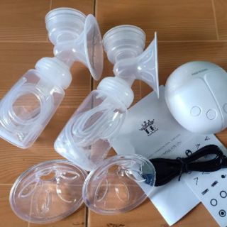 Máy hút sữa điện đôi real bubee Nhật Bản