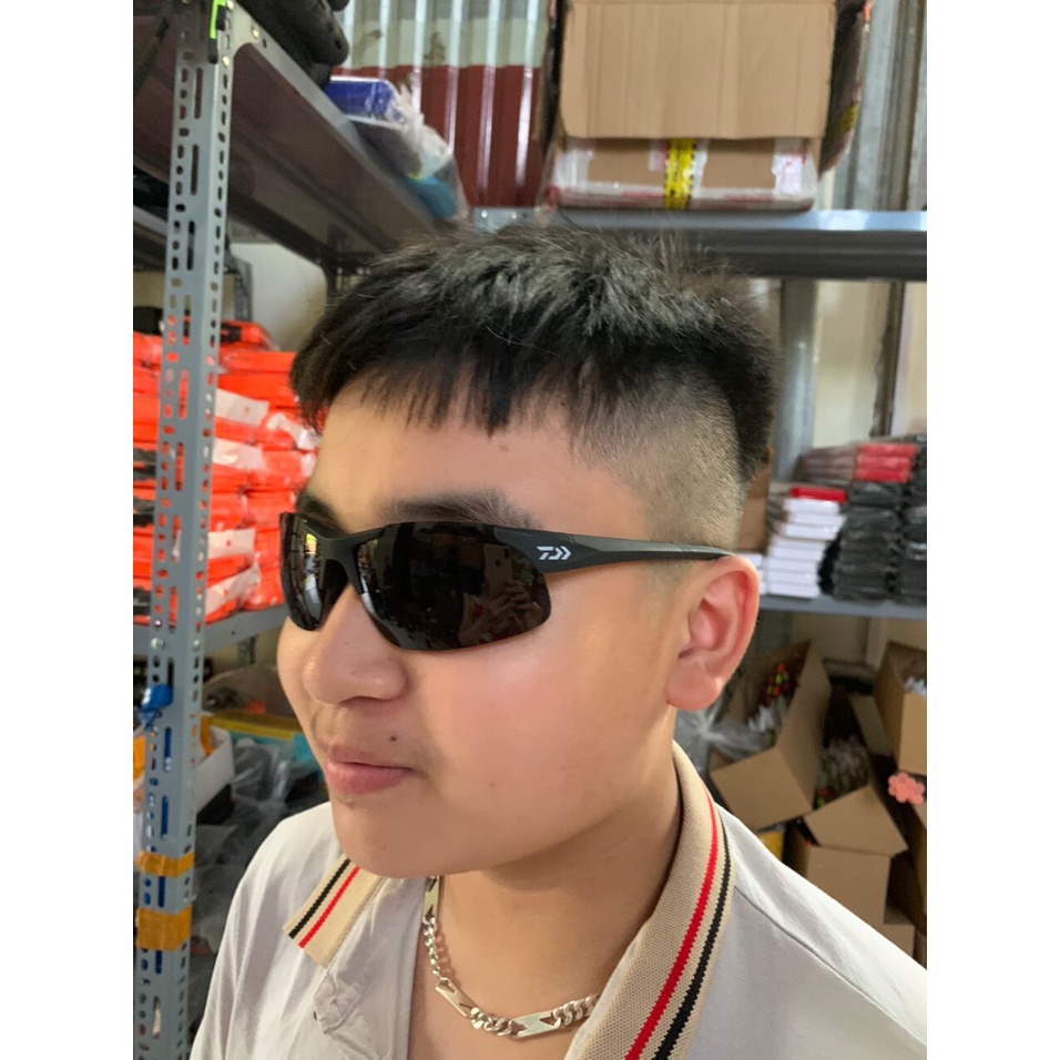 Kính phân cực nam, nữ thể thao đổi màu ngày và đêm câu cá, đi xe đạp dã ngoại Daiwa