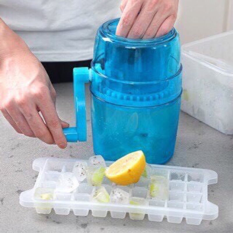 Máy xay đá bào mini, máy bào đá bằng tay 2 lưỡi màu xanh, bào đá tuyết cực mịn.