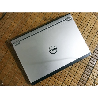 Laptop Dell latitude 3330 core i3 ram 4gb ssd 120gb win 10 mượt 13.3″