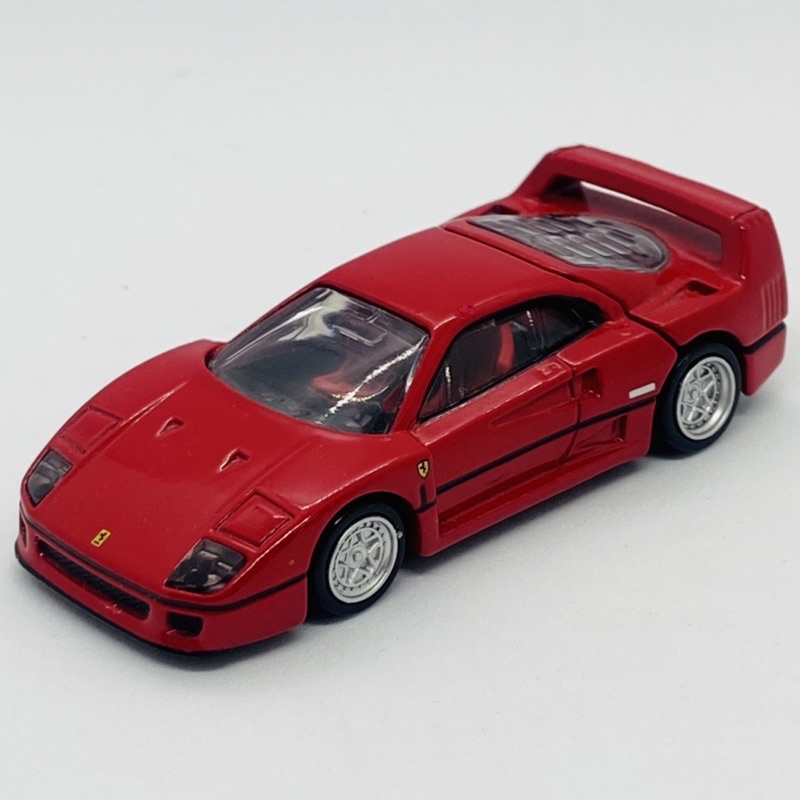 Xe Tomica - Ferrari F40 mở được cốp sau