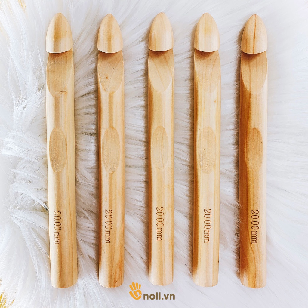Kim móc gỗ cỡ lớn