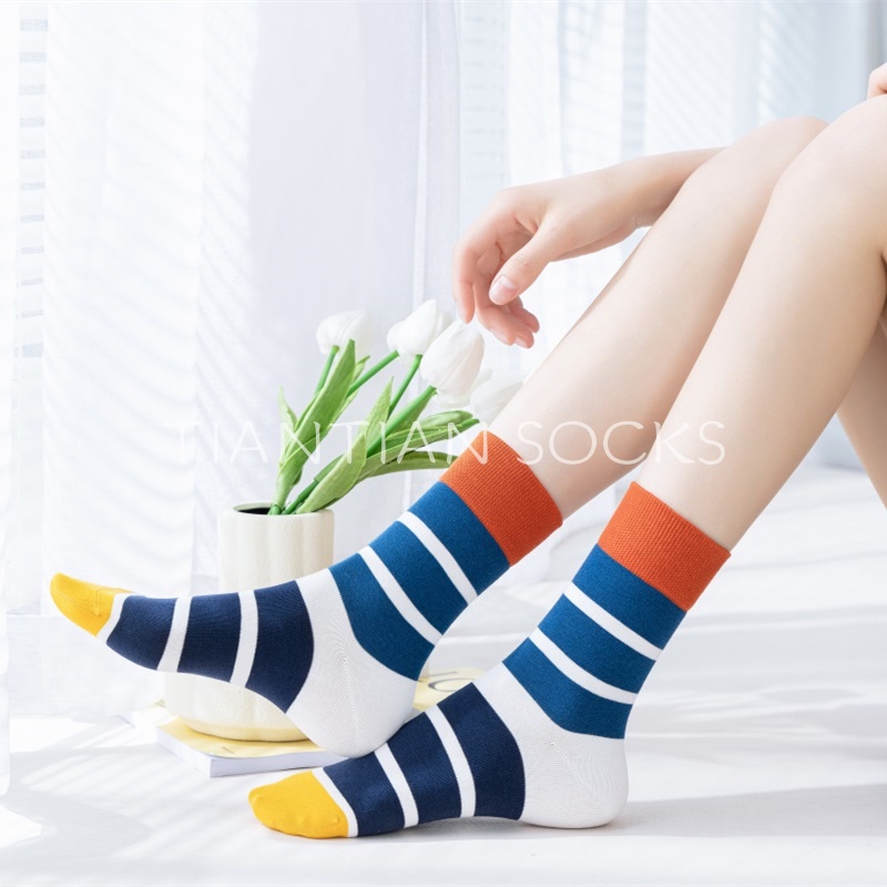 TIANTIAN T226 Vớ Cotton Dày Cổ Cao Họa Tiết Kẻ Sọc Phong Cách Thể Thao Đường Phố Hàn Quốc Thời Trang Cho Nữ
