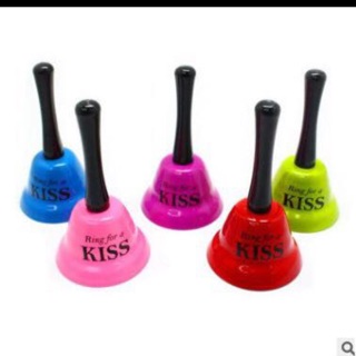 Chuông lắc kiss nhiều mầu