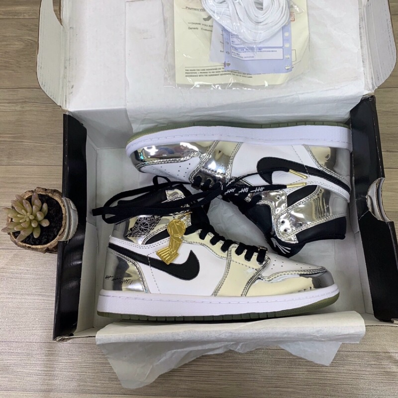Giày thể thao sneaker jordan bạc