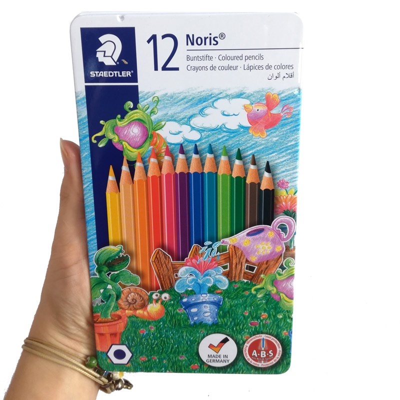 Bút Chì Màu Staedtler 12 Màu Hộp Thiếc 145 AM12