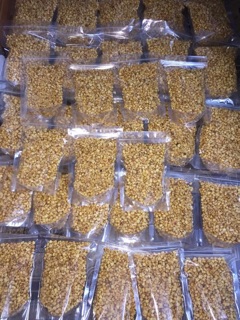 Bắp rang nhà làm cay mặn ngọt