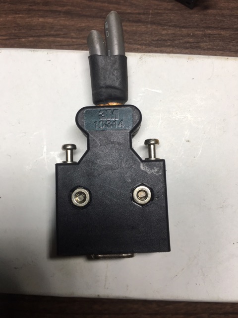 Jack 14 chân dùng làm jack kết nối máy tính cho servo Yaskawa sigma2