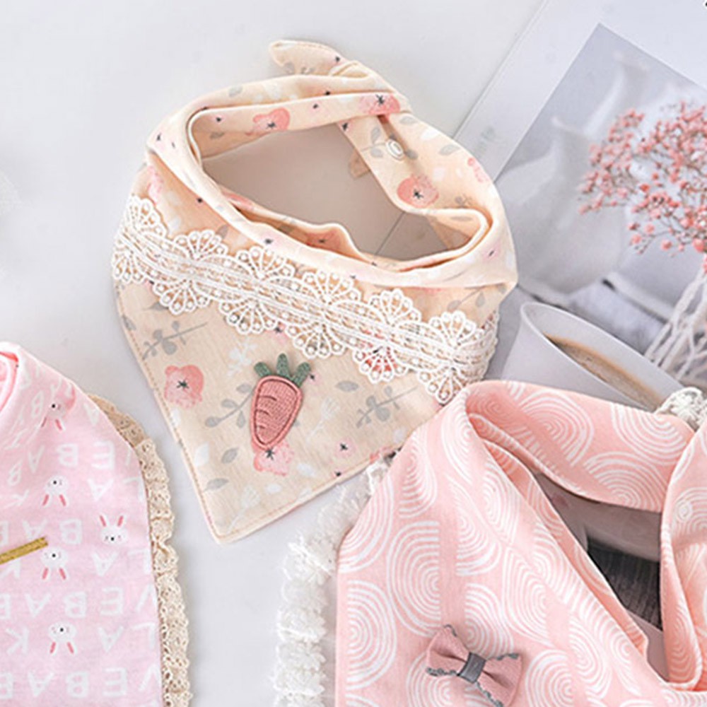 Set 3 Yếm Ăn Cotton Thấm Hút Tốt In Họa Tiết Công Chúa Xinh Xắn Dành Cho Các Bé