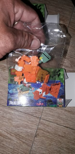 Lắp ráp 1 hộp LegoMinecraff_MyWord săn thủy quái 33242 có nhiều chi tiết bằng nhựa ABS rất đẹp