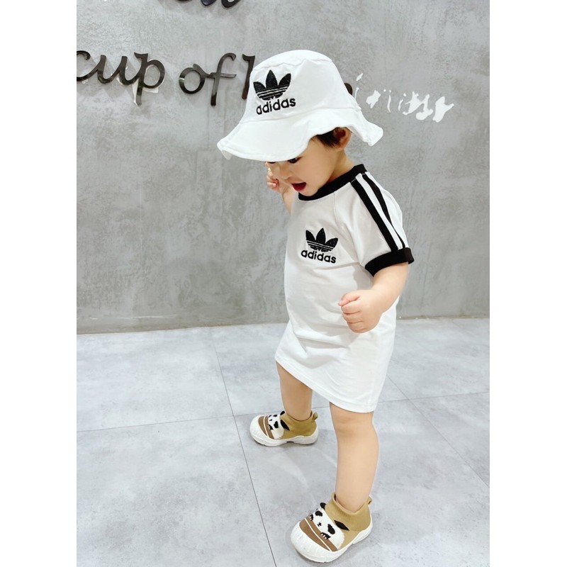 set đầm suông adidas kẽm mũ cho bé yêu