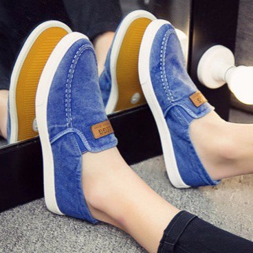 Giày Lười Jean - Xanh Nhạt [2Tất Lười]  SpS | BigBuy360 - bigbuy360.vn