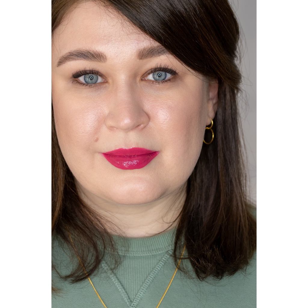 Son Kem Lì 2 Đầu Nyx Shine Loud High Shine Lip Colour Siêu Bền Lâu Trôi World Shaper Never Basic On A Mission