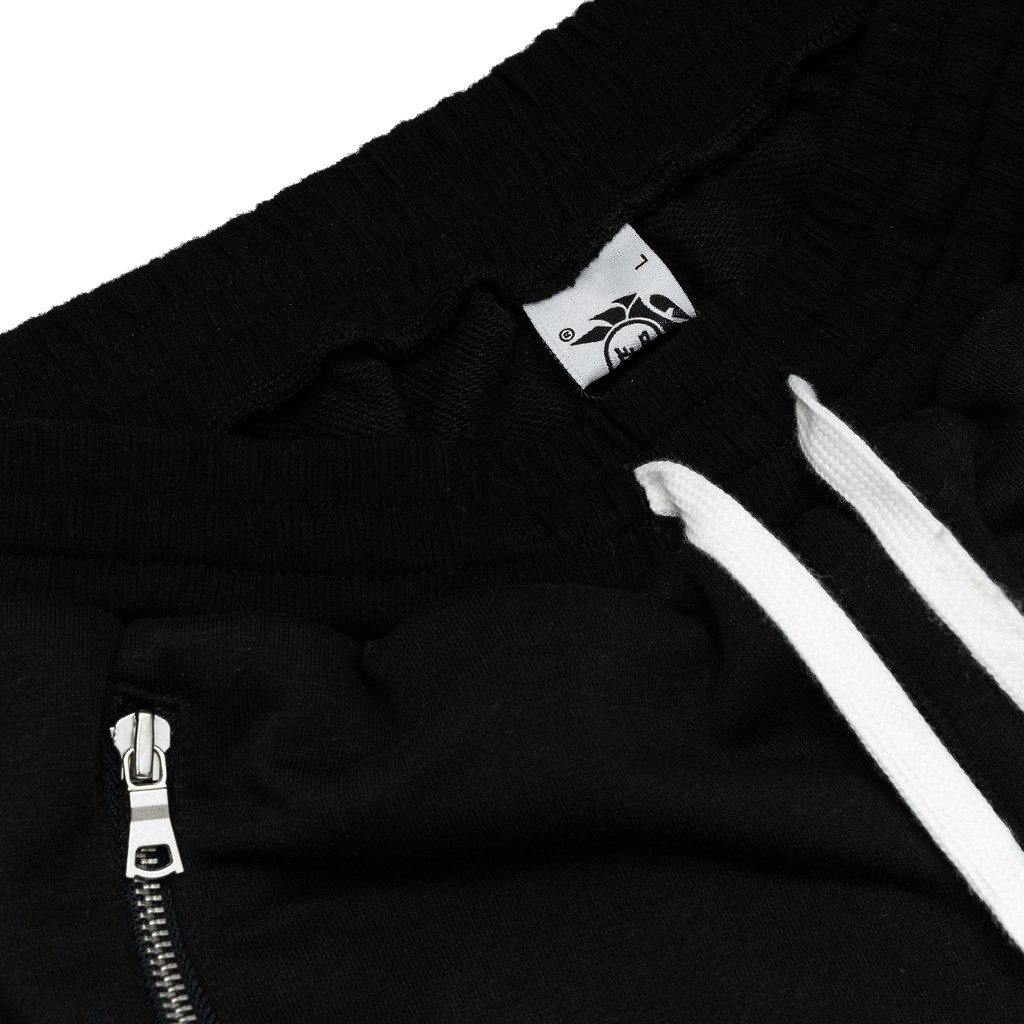 Quần ZOMBIE® Butterfly Short In Black