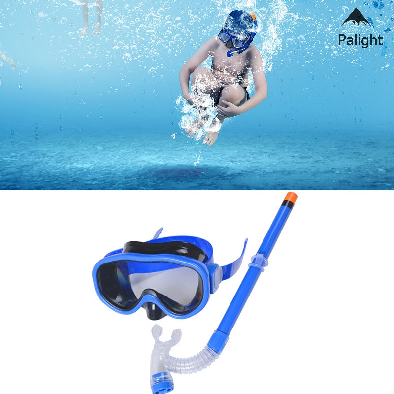 Bộ dụng cụ lặn biển trẻ em bao gồm kính lặn và ống thở