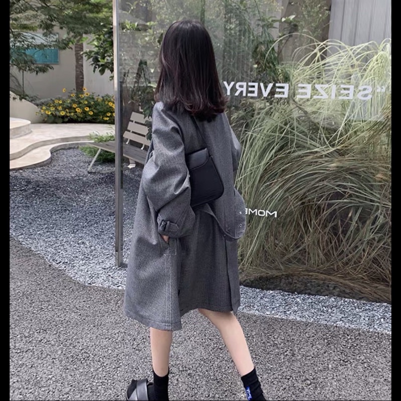 Áo mangto đơn giản màu lông chuột lạ mắt | BigBuy360 - bigbuy360.vn