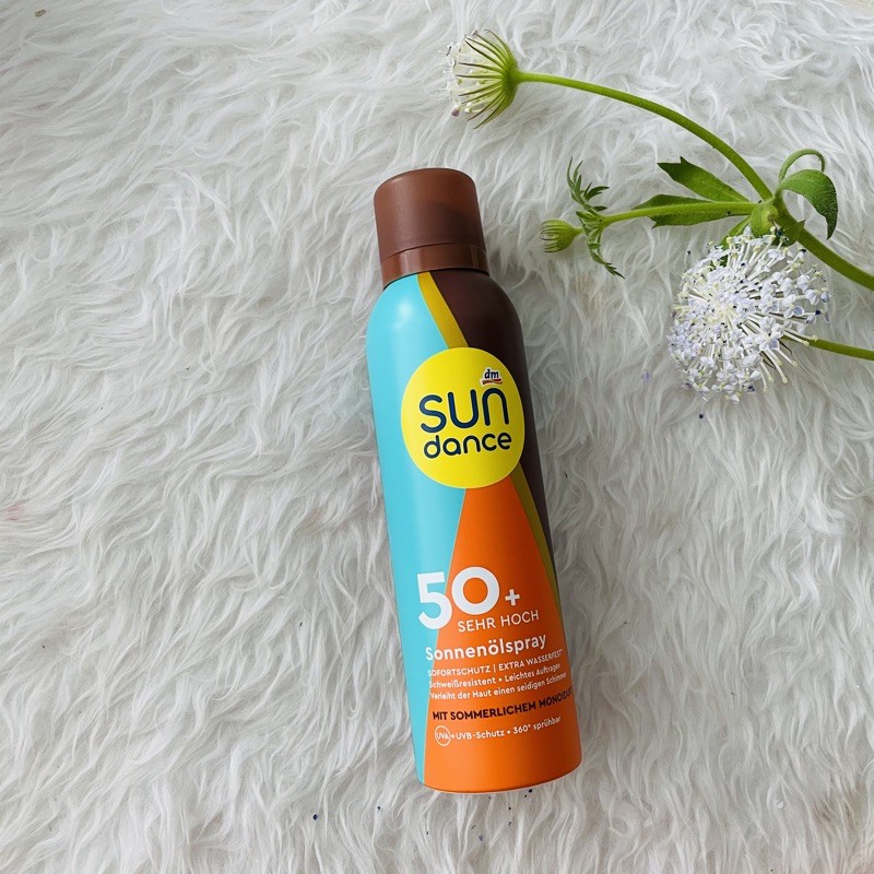 Xịt chống nắng Sundance SPF50 dạng sữa (chai sắt)