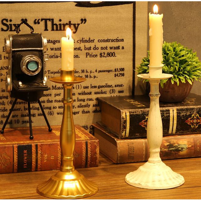 Chân nến trang trí phong cách vintage