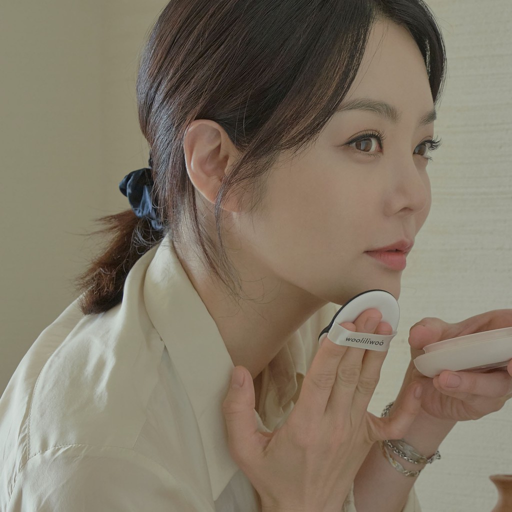 [wooliliwoo] Trắng Sáng Da Siêu Mịn Kem Trang Điểm BB nệm chống nắng  3TRONG1 da dưỡng Chaelim蔡琳   Egg Sun Balm SPF 50 PA++++ | BigBuy360 - bigbuy360.vn