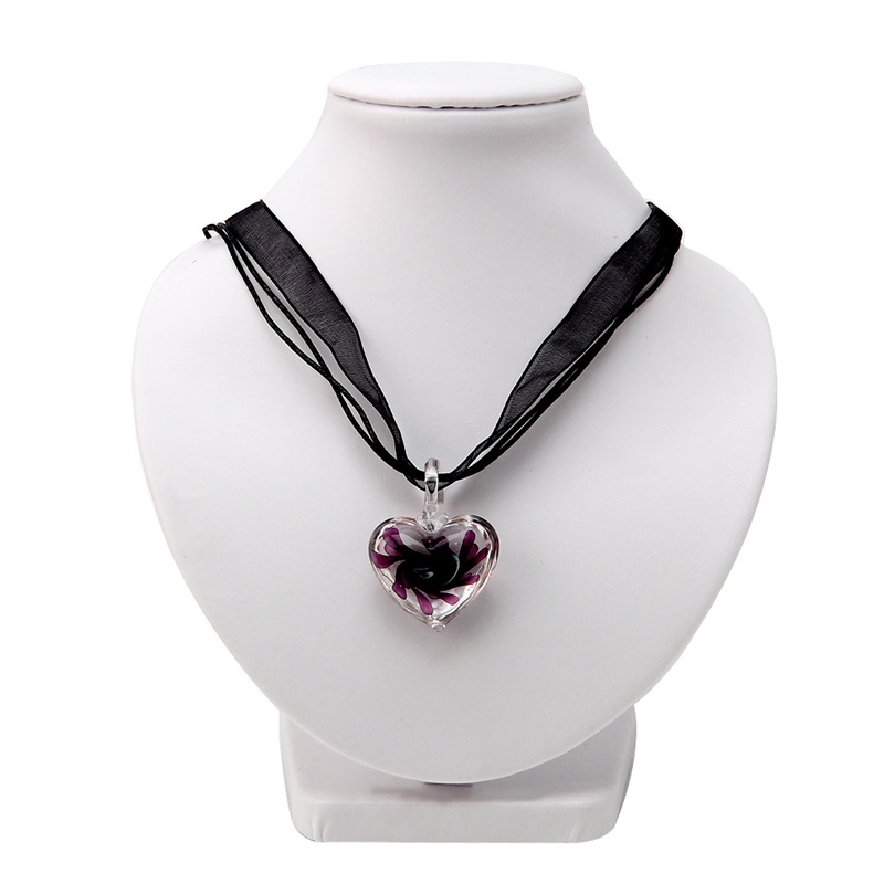 Vòng cổ Mặt Kính Hình Trái Tim Màu Tím