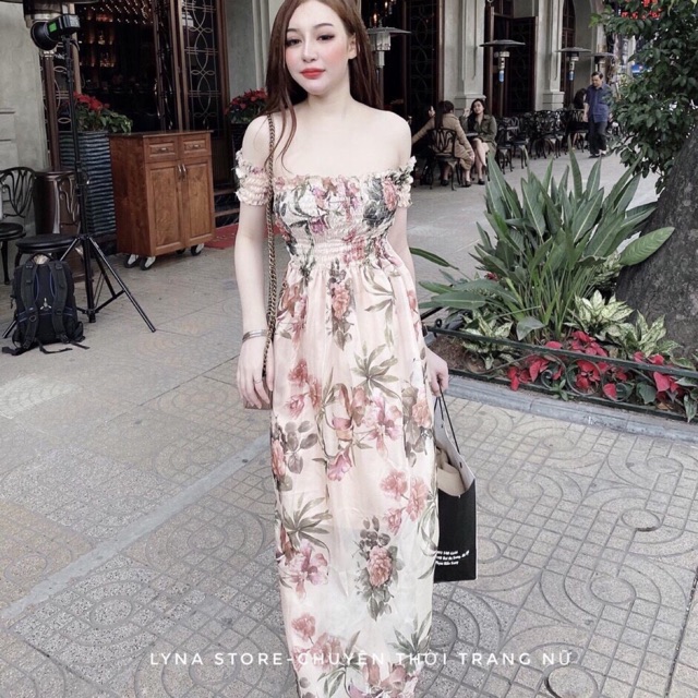 Váy maxi voan hoa trễ vai