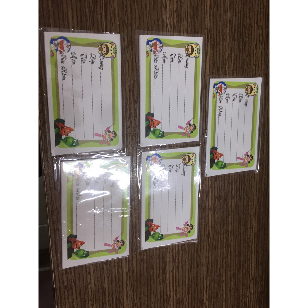Dán nhãn vở, tập - Lốc 500 nhãn