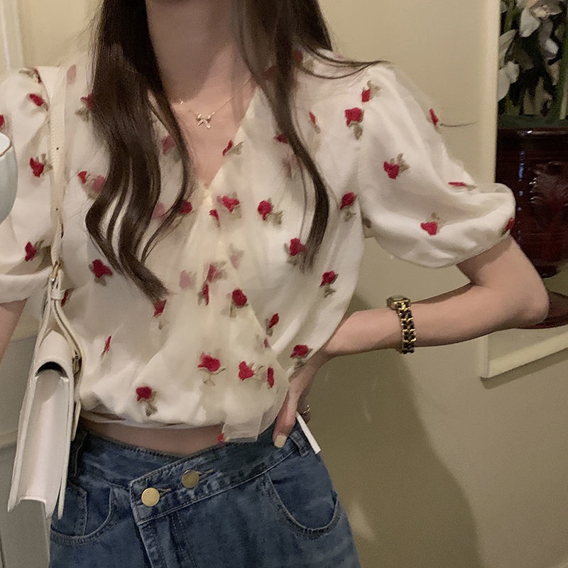 Áo Sơ Mi Voan Tay Phồng Cổ Chữ V Thêu Hoa Hồng Thời Trang Mùa Hè Cho Nữ