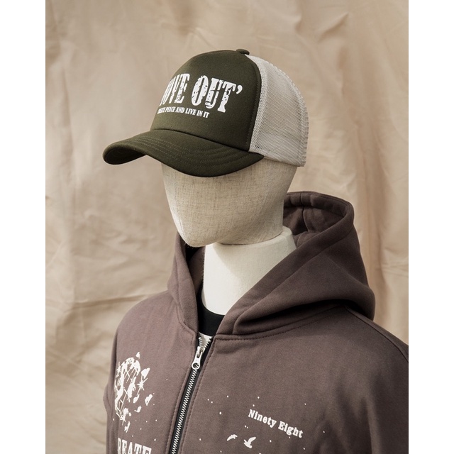Mũ lưỡi trai “MOVE OUT “ TRUCKER HAT