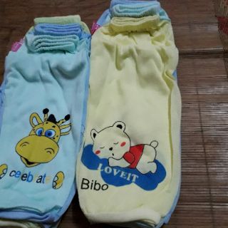 Quần chục cho bé từ sơ sinh đến 9kg ạ.