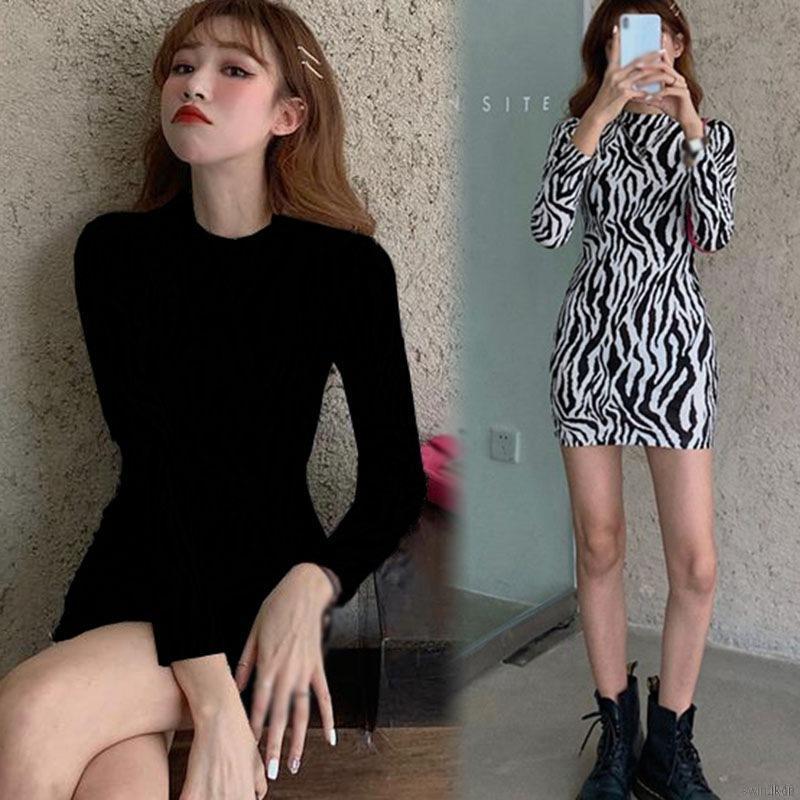 Đầm Tay Dài Cổ Lọ Hoạ Tiết Ngựa Vằn Thiết Kế Ôm Sát Tôn Dáng